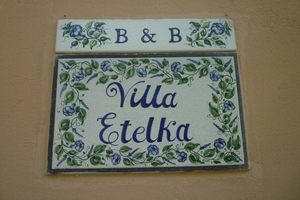 B&B Villa Etelka อาชิ กัสเตลโล ภายนอก รูปภาพ